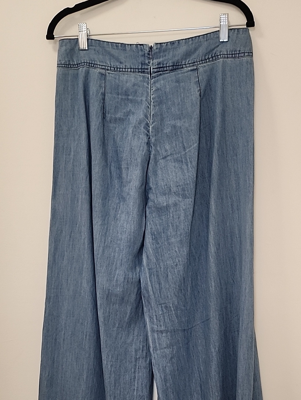 Free People Ramona Apron pant light wash  wide leg and side slits Size 4 - Picture 11 of 16